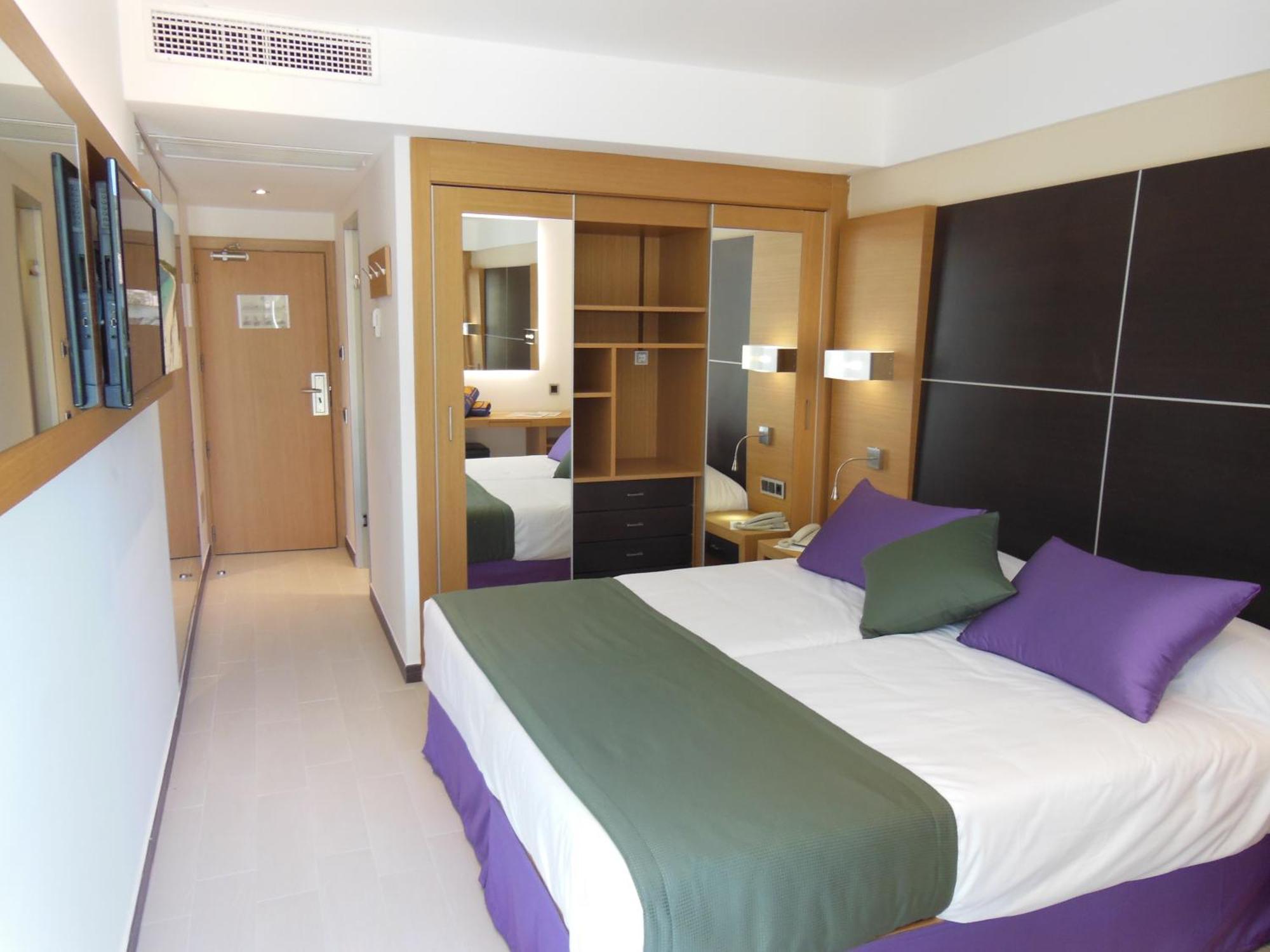 Single Room,1272405793:JPEG